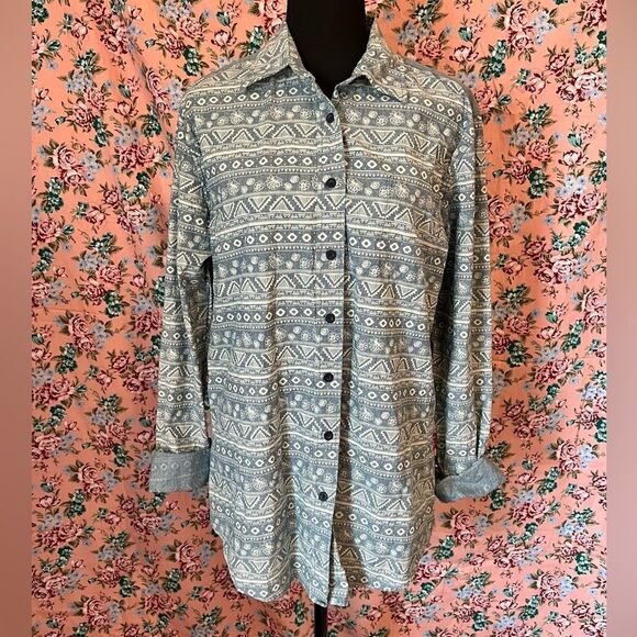 Cruel Denim NWT Blue White Chambray Aztec Western Print Button Up Blouse Sz M - Picture 1 of 15